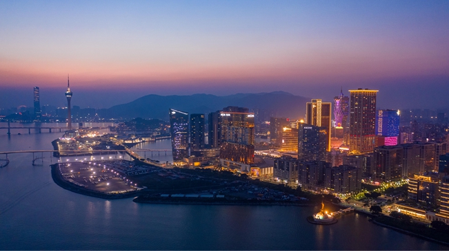 澳门人均gdp为什么比香港赶_未来5年,中国多个地区将步入初等发达国家水平