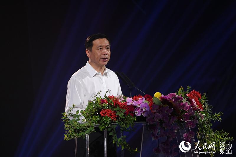 湖南省委常委、省委宣传部部长张宏森致辞。何萌 摄