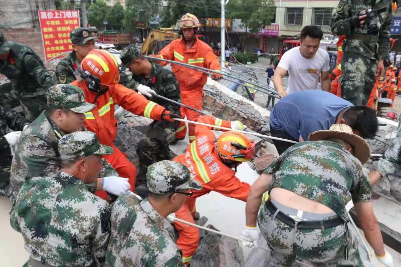 救援現場。郴州市消防救援支隊供圖