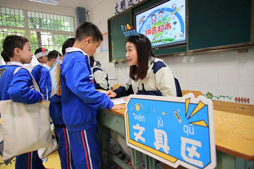 長沙市雨花區學校內。資料圖