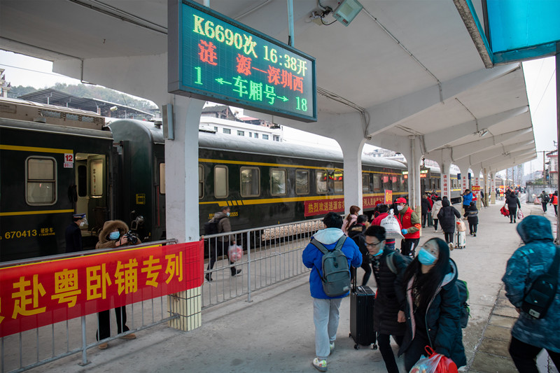 ����Ա���ר�С�Ī������