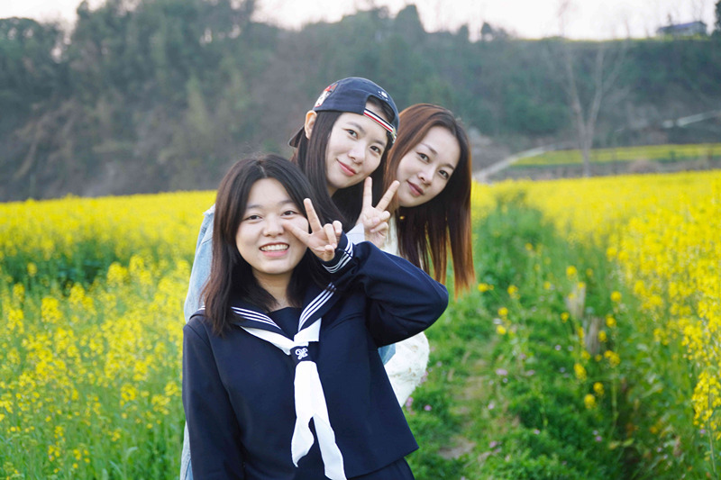 �봺��ײ������ ����ɺ��