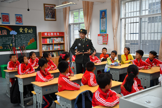民兵学习宣讲。受访单位供图1