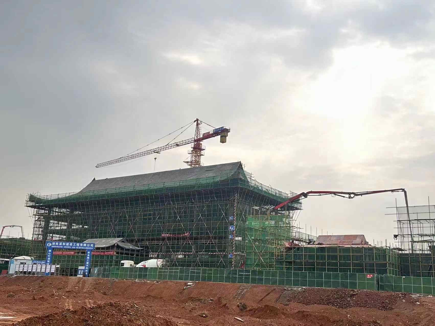 學校行政辦公樓 單位供圖