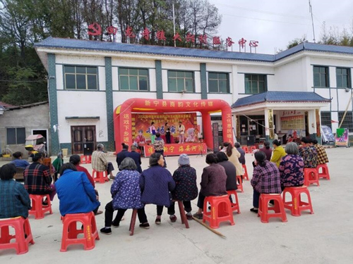 戏曲进乡村活动。新宁县文旅广体局提供