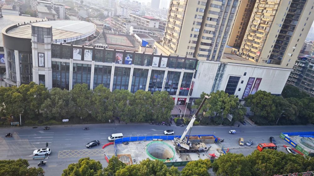 中交四航局湖南衡陽市中心老城區雨污分流改造工程項目現場。單位供圖