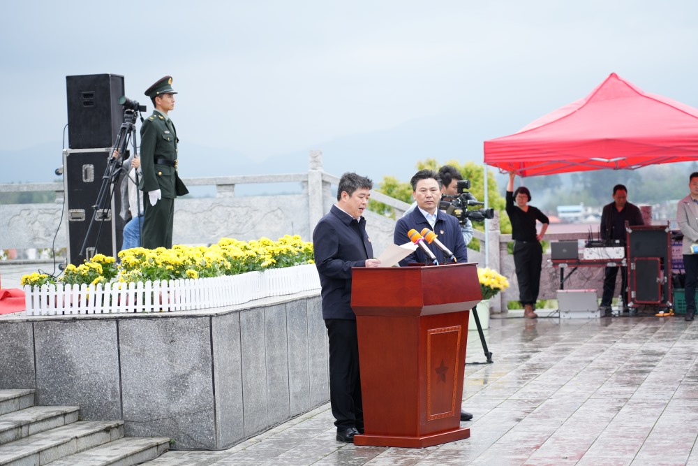 道县县委书记李天明致辞。熊方杰摄