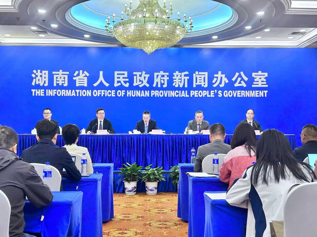 发布会现场。何彪摄