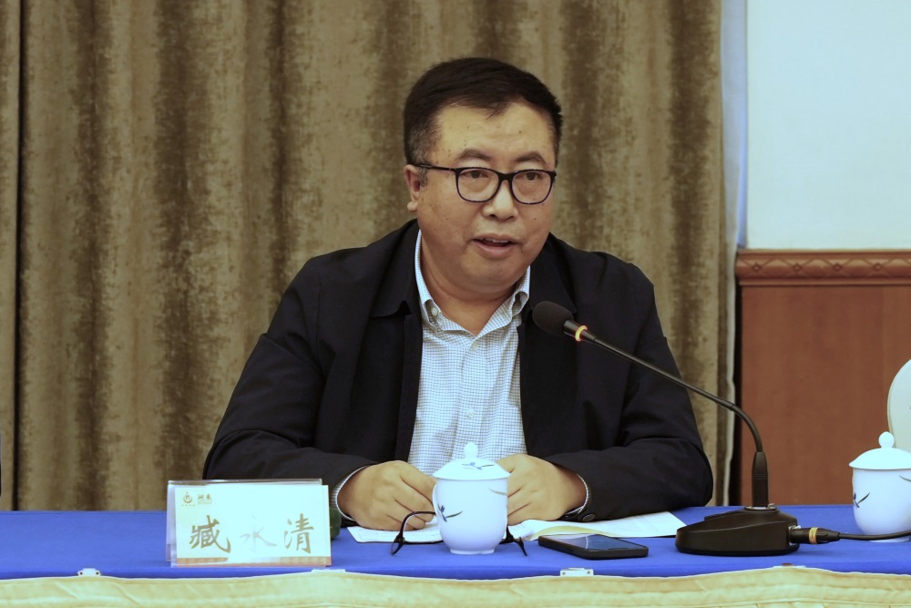 人民文學出版社社長臧永清發言。熊方杰攝