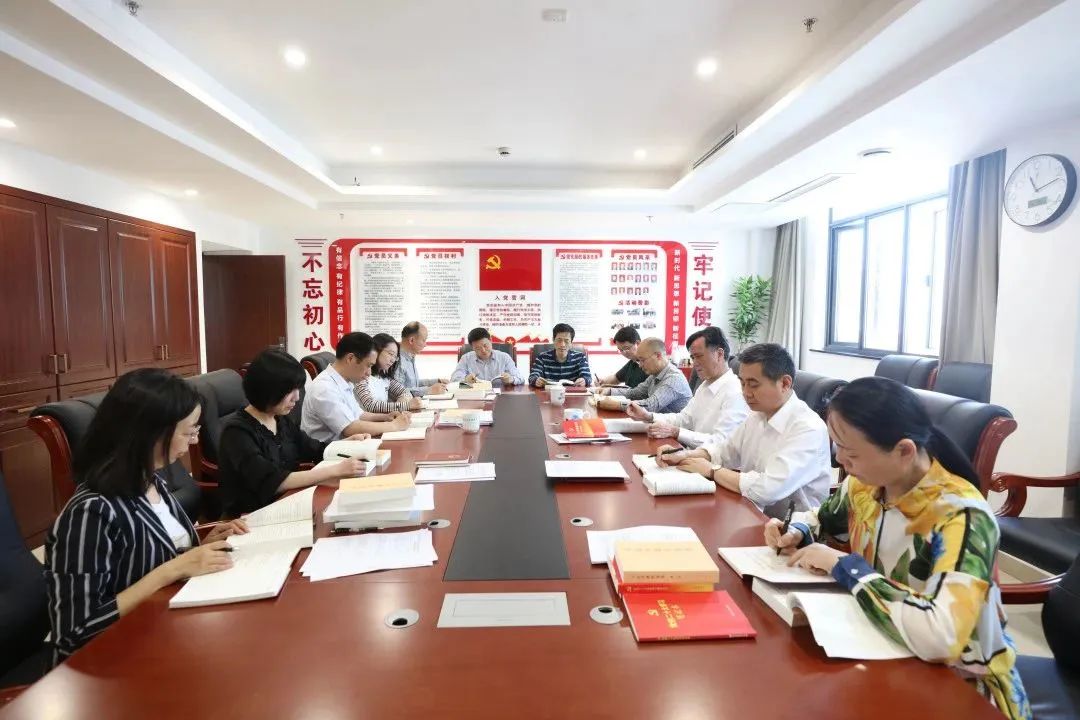 4月17日至21日，省人大常委會機關開展主題教育讀書周。單位供圖