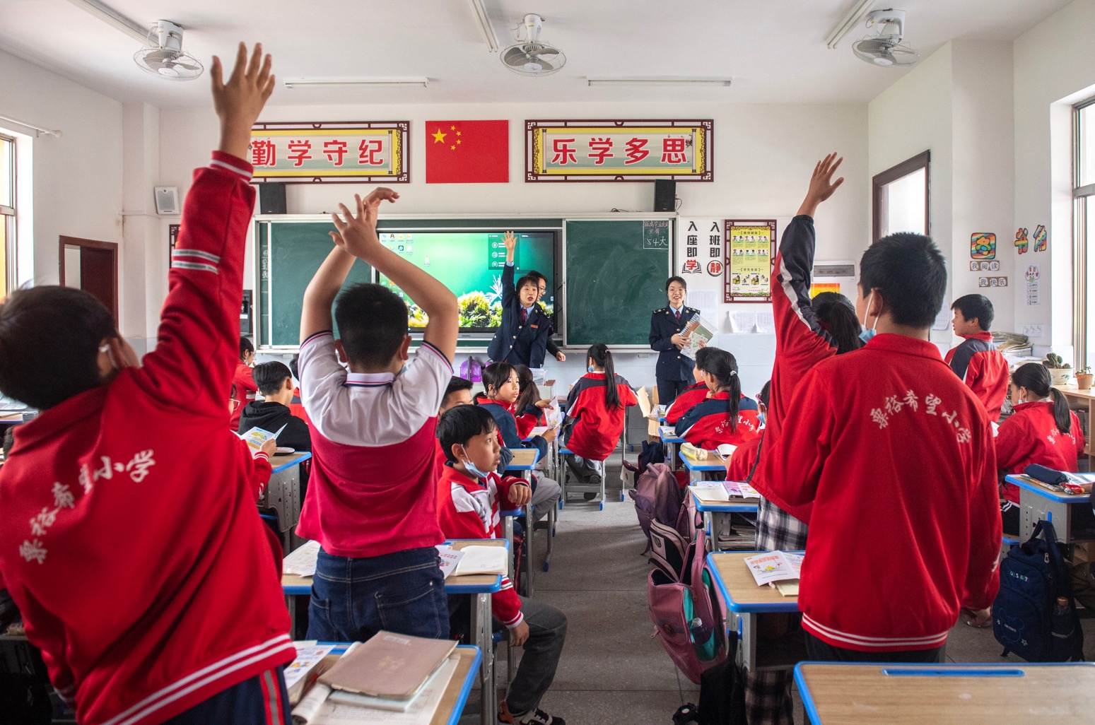“書香伴稅 擁抱未來”青少年稅收普法宣傳活動。單位供圖