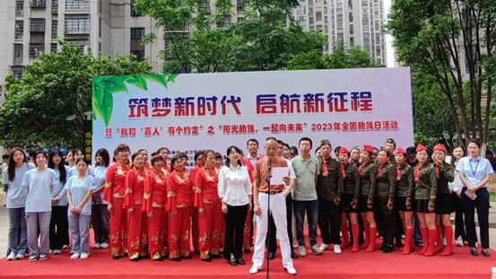 合唱《明天會更好》。單位供圖