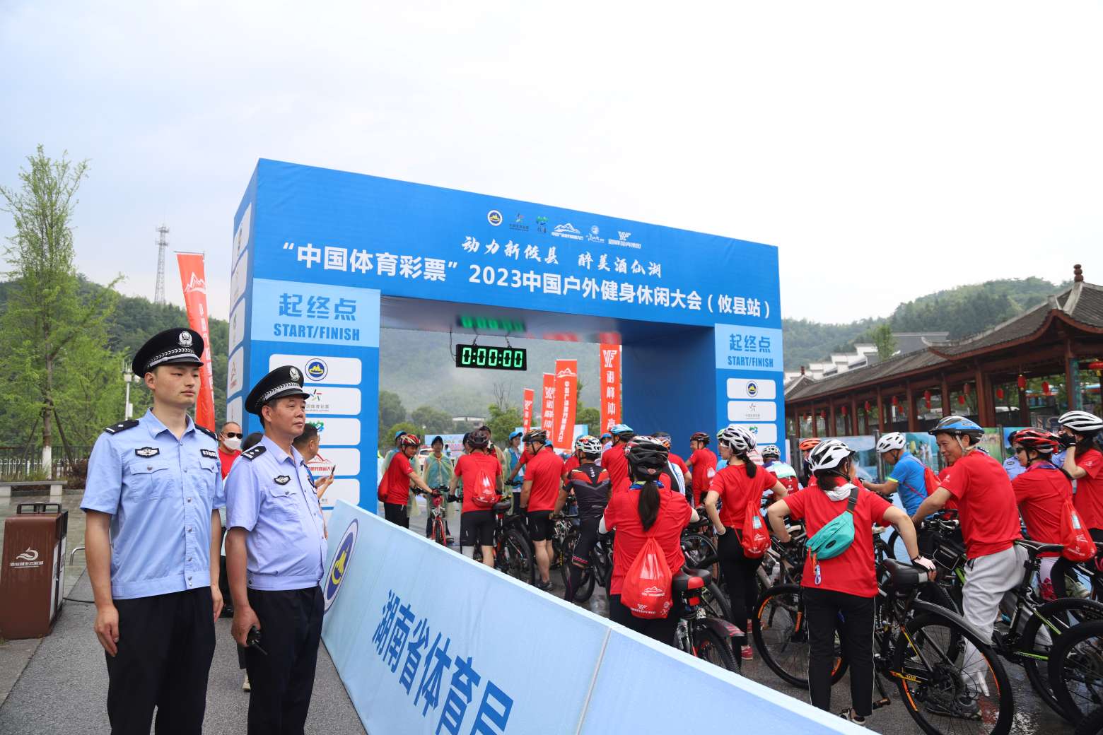 民警執勤現場。包寅攝