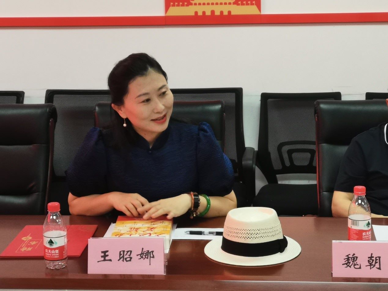 娜菲健康集团董事局主席、中国基本建设研究会米文化国际贸易交流中心主任王昭娜。李静茹摄