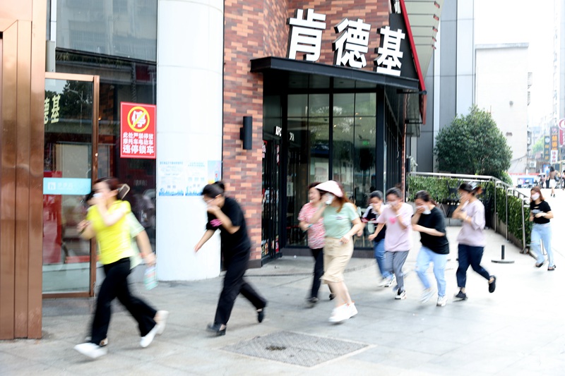 火灾应急疏散演练。单位供图