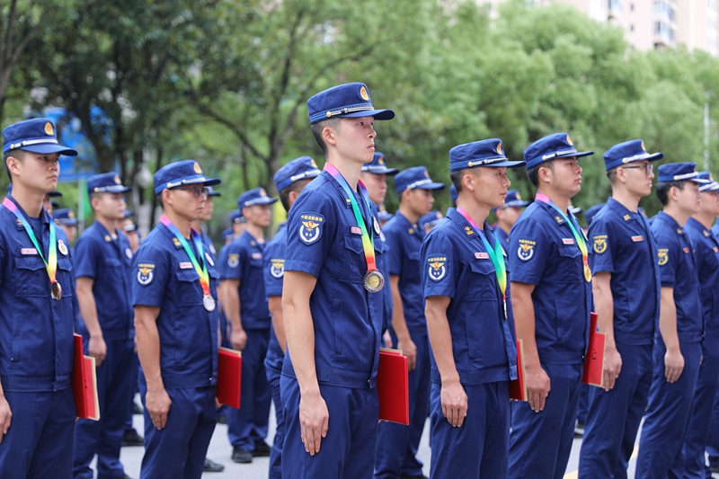岳阳市第二届消防行业职业技能选拔赛闭幕式现场。单位供图