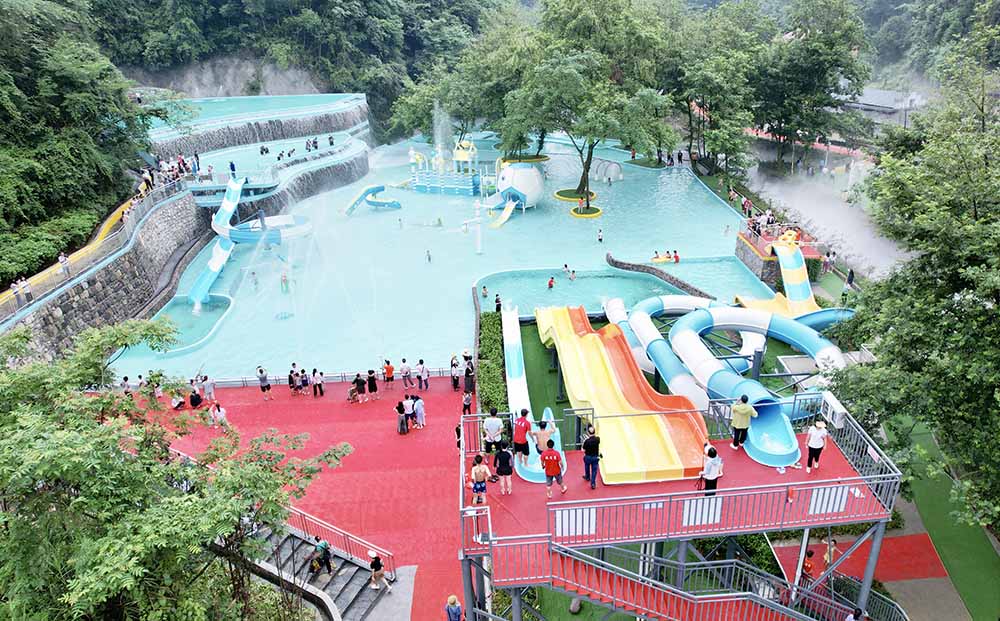 沅陵借母溪森林水世界一角。鄧浩然攝