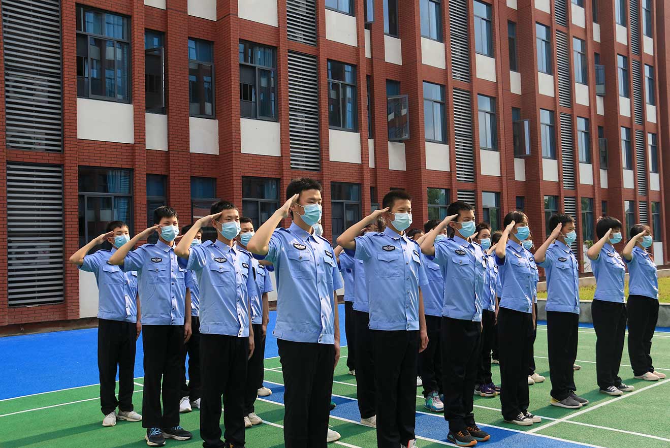 少年警校。单位供图