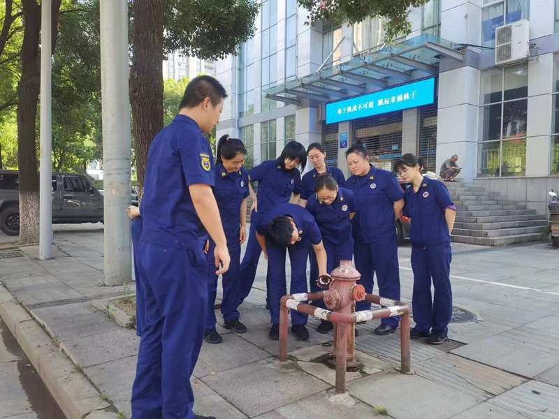 熟悉道路水源。单位供图