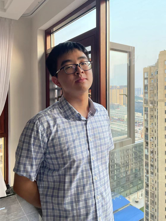 谢宇祺为人谦和，遇到事情能沉稳面对。受访单位供图