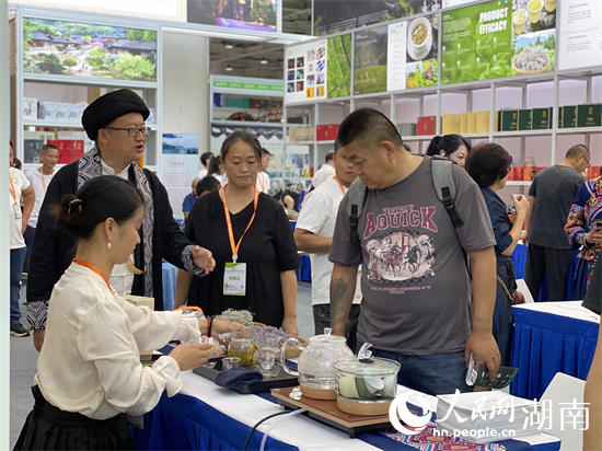 展会现场。 人民网 向宇摄