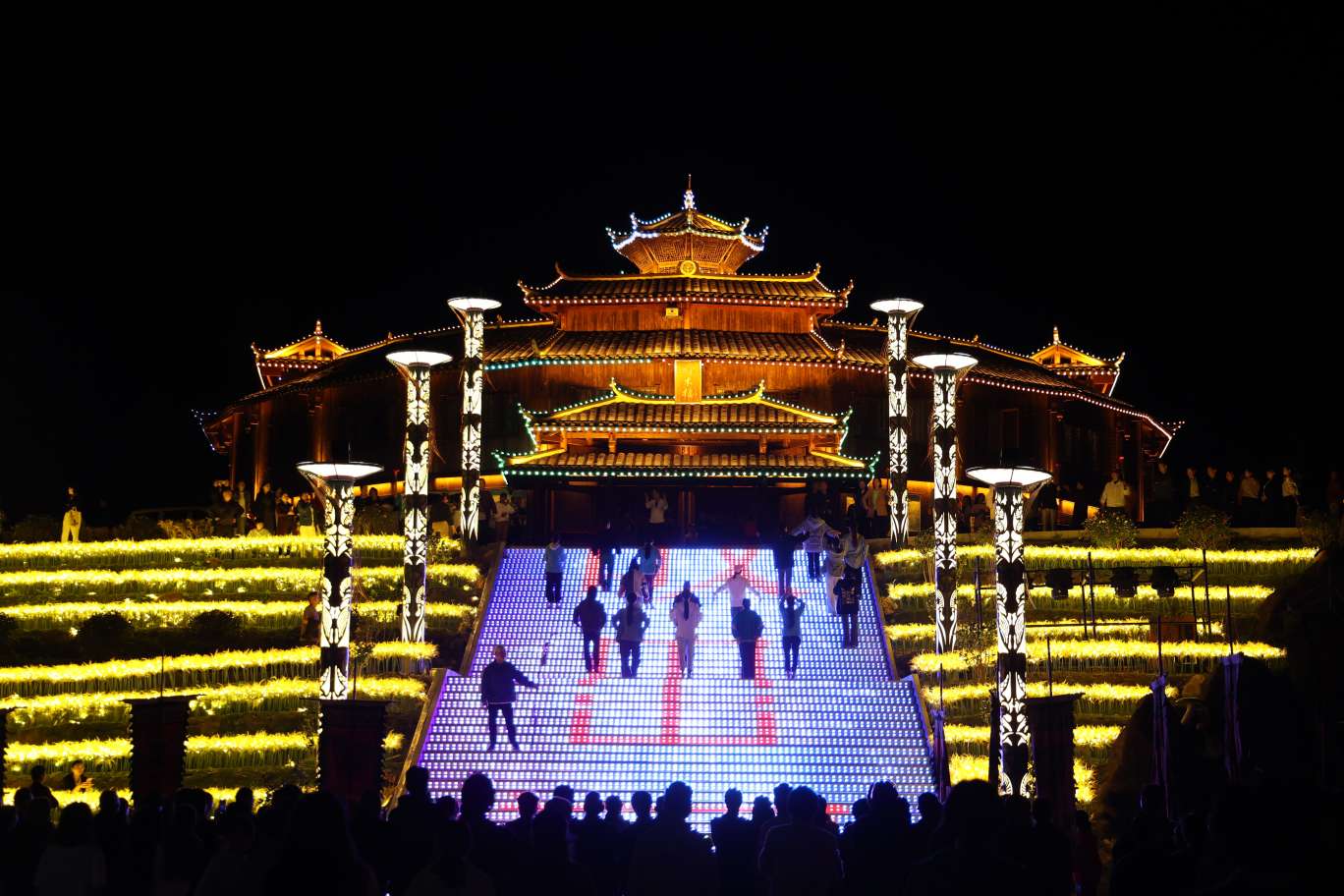 瑶王府之夜。单位供图