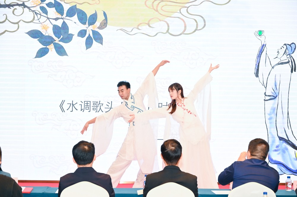 长沙比亚迪电子有限公司主题分享节目《水调歌头·明月几时有》（单位供图）
