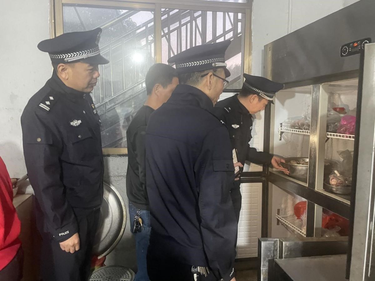 护鸟执法无死角。单位供图