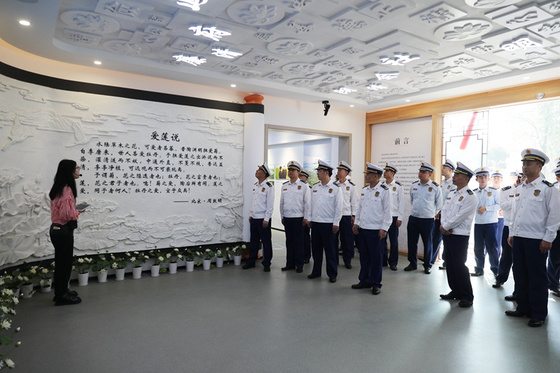 參觀見學（單位供圖） 