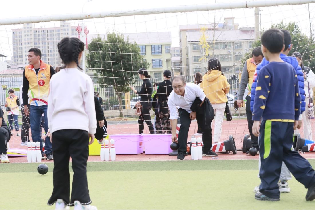 活动现场。关口街道供图