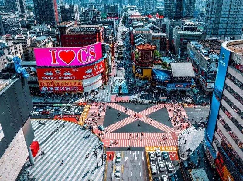更安全、更智慧、更靓丽的五一商圈。 天心区委宣传部供图