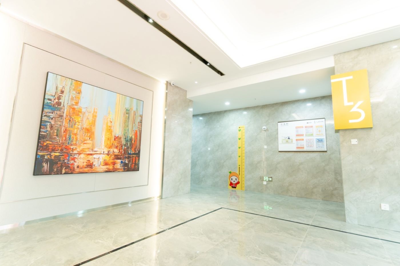 内部臻装公区空间采用具有温度感的暖色调刻画。单位供图