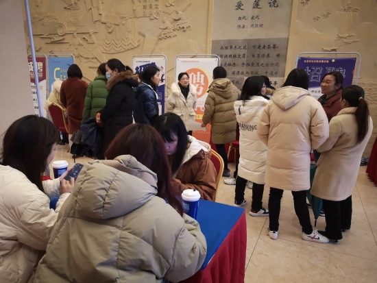 就业微市场现场。受访单位供图