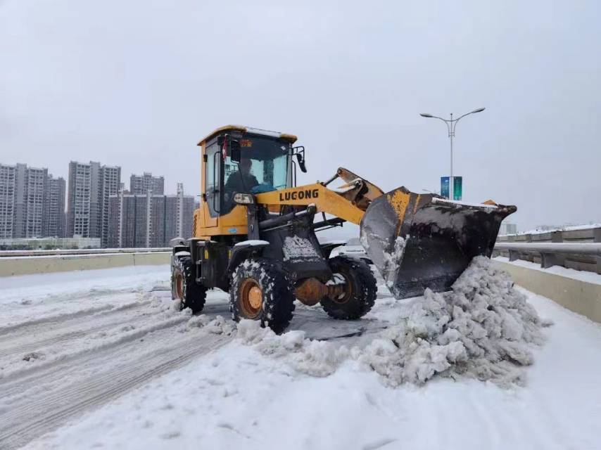 除雪现场。单位供图
