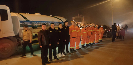 组建专业队伍，提升森林防灭火应急处置能力。（彭永红 供图）