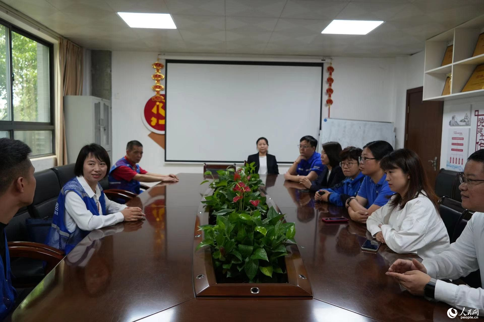 普法進企。人民網 劉汕攝