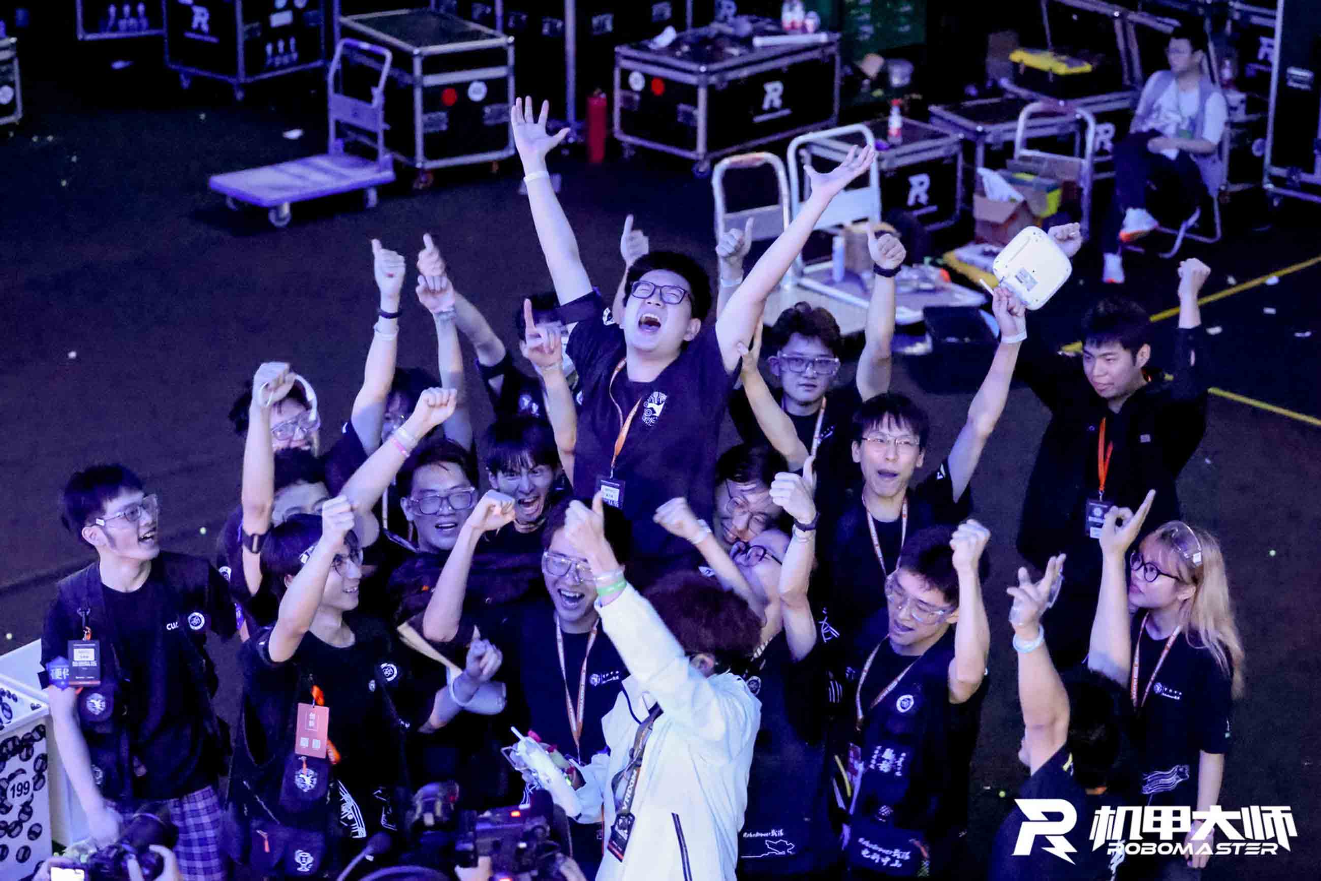參賽選手慶祝勝利。受訪單位供圖