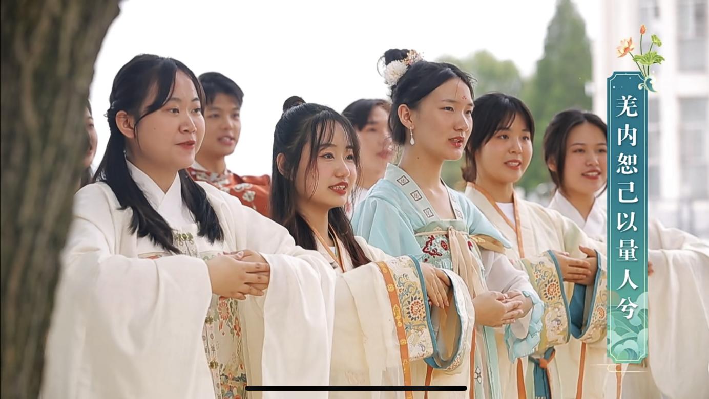 专栏采用喜闻乐见的形式。单位供图
