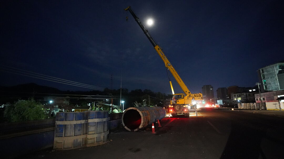 鶴中一體化連接線中方段（隆平大道中方段）建設項目施工現場。中方縣融媒體中心供圖