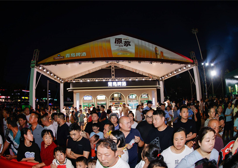 现场人头攒动。受访单位供图