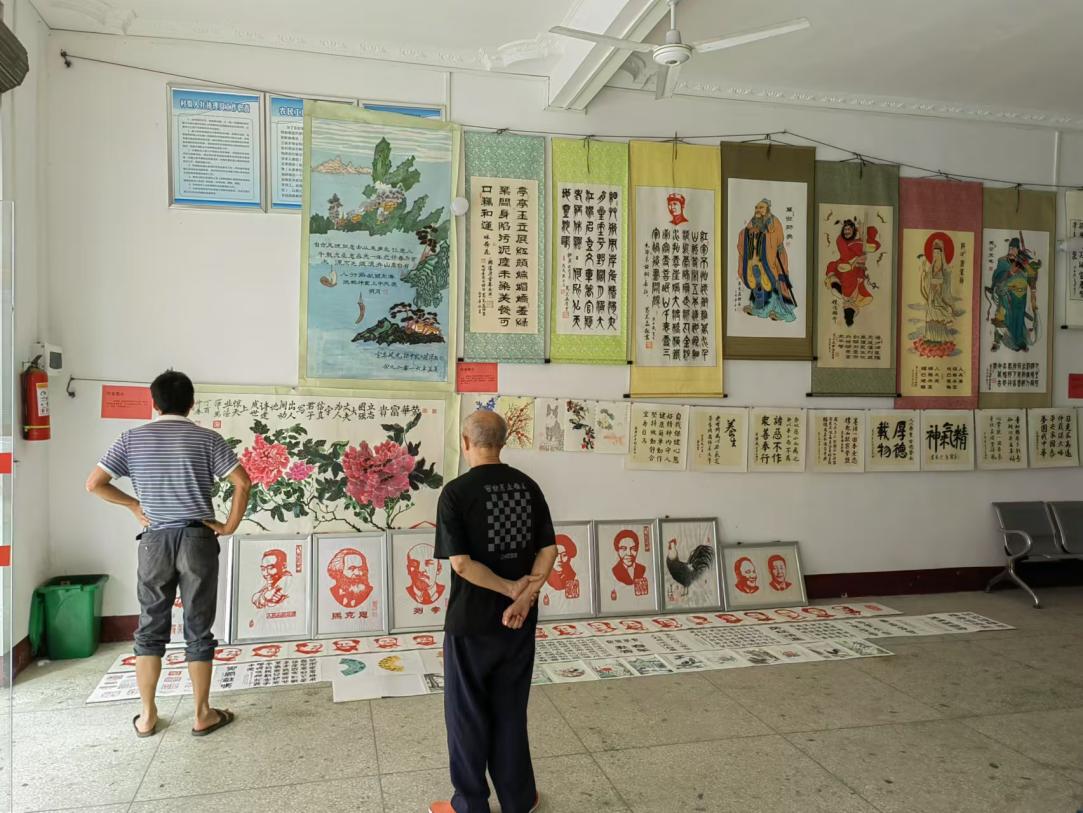（清泉村农民书画展。单位供图）