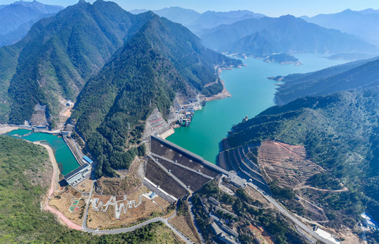 1月12日，在湖南省永州市江華瑤族自治縣拍攝的涔天河國家濕地公園景色。。受訪單位供圖