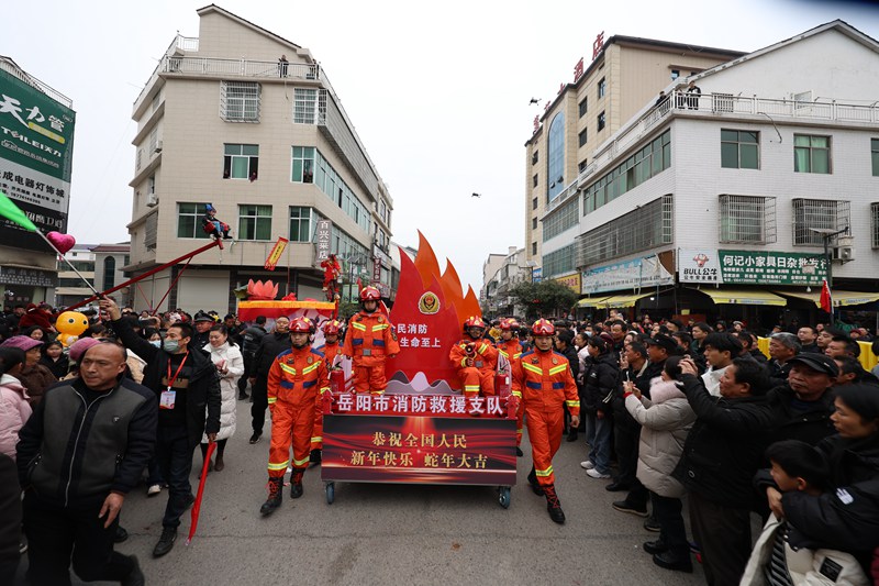 “消防地台故事”首次亮相长乐抬阁故事会。单位供图