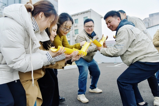 南水北調團建游戲。受訪單位供圖