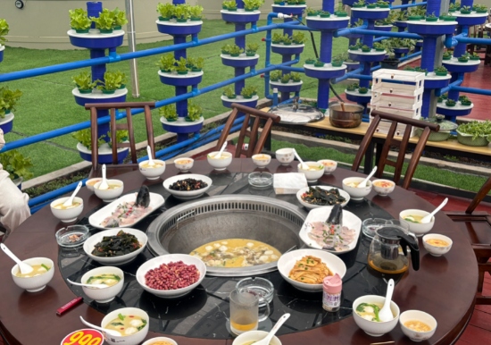 鱼菜共生基地体验式餐厅。受访单位供图