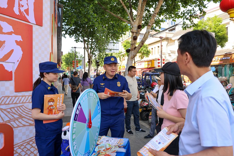 消防联合多部门开展防灾减灾日主题活动（单位供图） (2)