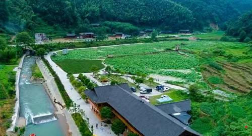 城步苗族自治县汀坪溪花龙村河段。单位供图