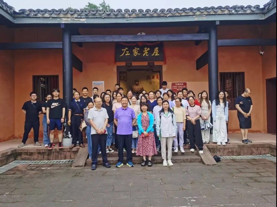红色教育基地教学。单位供图