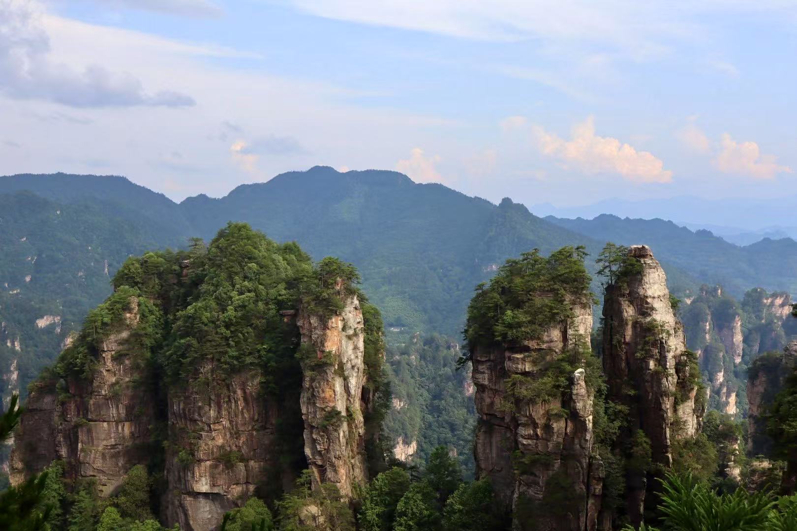 张家界黄石寨景区-双门迎宾。谌与为摄
