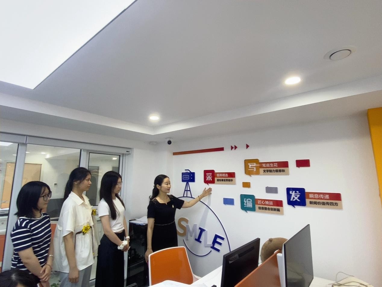 课程配图。学校供图